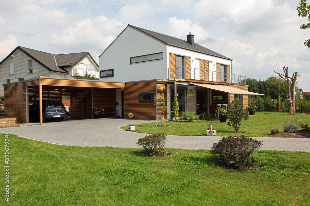 Carport & Schuppen – durchdachte Lösungen für mehr Raum, Schutz und Ordnung